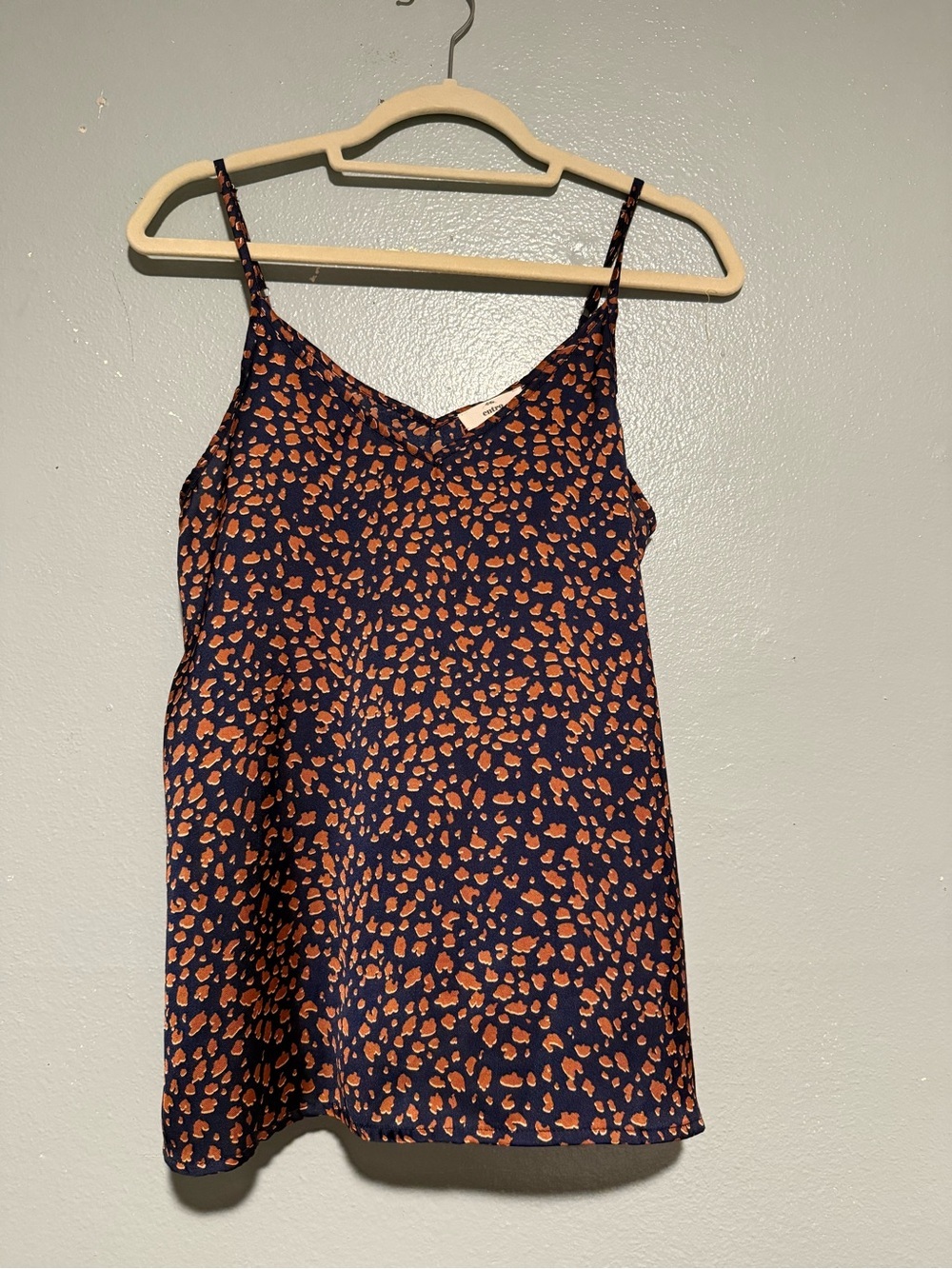 Entro Navy Blue & Rust Spotted V-Neck Cami size S